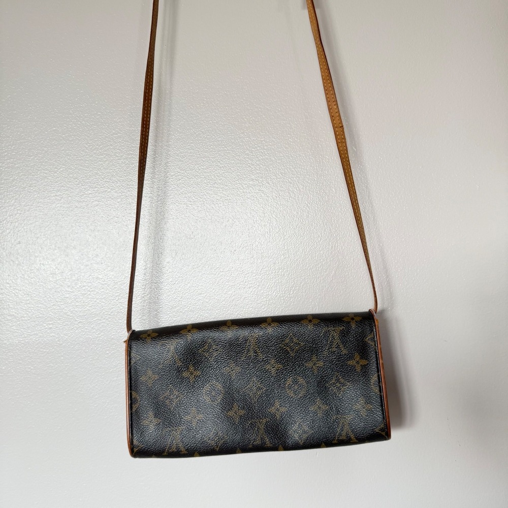 Louis Vuitton Monogram Pochette Twin Crossbody Bag Classic Vintage Brown OS COA - Picture 1 of 12